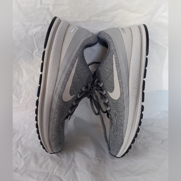 Nike Air Zoom Vomero 13 Running Shoes Cool Gray/White Rare 922909-003 Sz 8 - Picture 5 of 12